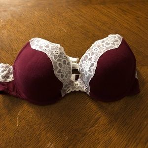AERIE- Maroon and white bra